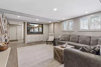 7108 Shannon Drive, Edina, MN 55439 - Photo 35