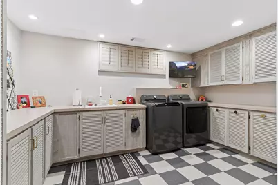 7108 Shannon Drive, Edina, MN 55439 - Photo 43