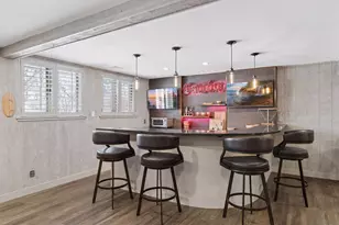 7108 Shannon Dr, Edina, MN 55439 - Photo 37