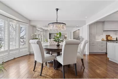 7108 Shannon Drive, Edina, MN 55439 - Photo 9