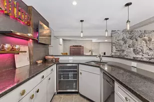 7108 Shannon Dr, Edina, MN 55439 - Photo 39