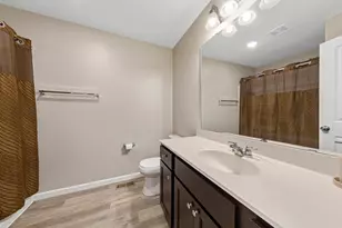 902 Emily Ct NE, Montgomery, MN 56069 - Photo 15