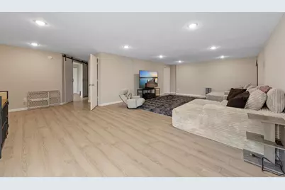 902 Emily Court NE, Montgomery, MN 56069 - Photo 23