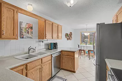 2521 Sumac Ridge, White Bear Lake, MN 55110 - Photo 5