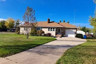 524 Irving Ave SW, Wadena, MN 56482 - Photo 1