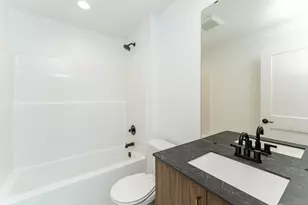 1113 Century Village Ln NE, Rochester, MN 55906 - Photo 15