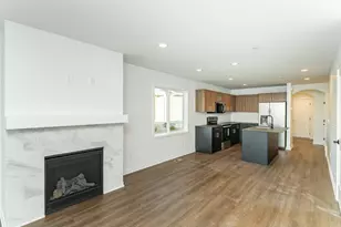 1113 Century Village Ln NE, Rochester, MN 55906 - Photo 9