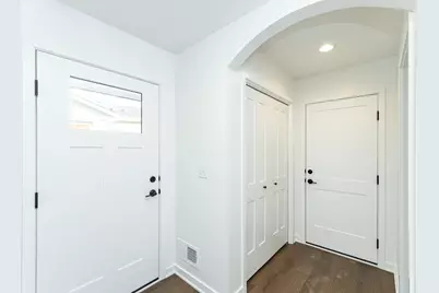 1113 Century Village Lane NE, Rochester, MN 55906 - Photo 3