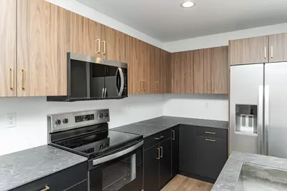 1113 Century Village Lane NE, Rochester, MN 55906 - Photo 5