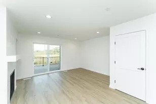 1109 Century Village Ln NE, Rochester, MN 55906 - Photo 9