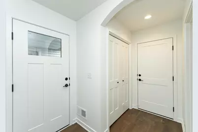 1105 Century Village Lane NE, Rochester, MN 55906 - Photo 5
