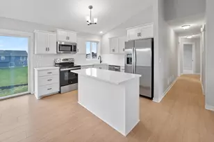 29214 Wildwood Rd, Chisago City, MN 55013 - Photo 5