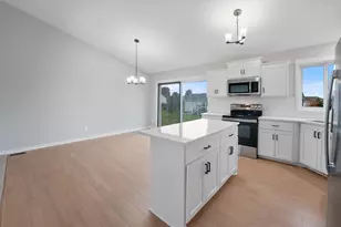 29214 Wildwood Rd, Chisago City, MN 55013 - Photo 7