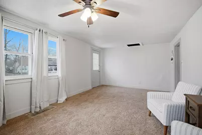 1000 13th Avenue NE, Austin, MN 55912 - Photo 5