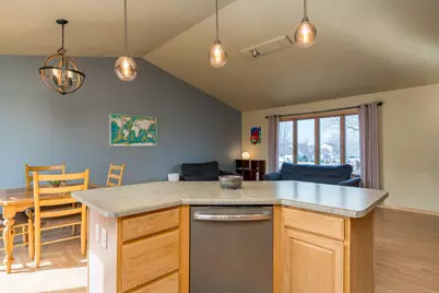 220 Cole Court, Mankato, MN 56001 - Photo 9