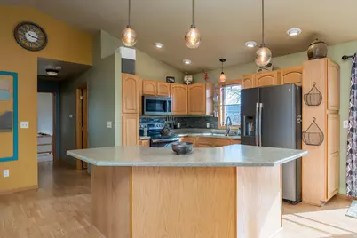 220 Cole Court, Mankato, MN 56001 - Photo 9