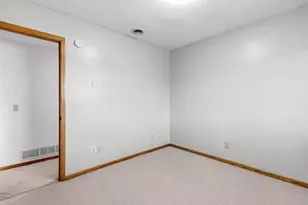 14800 Interlachen Ln, Burnsville, MN 55306 - Photo 37