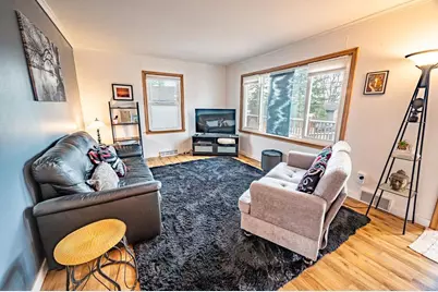 158 W Summit Avenue, Ellsworth, WI 54011 - Photo 5