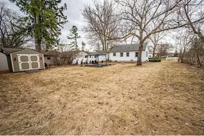 158 W Summit Avenue, Ellsworth, WI 54011 - Photo 17