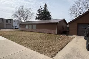 201 12th St N, Benson, MN 56215 - Photo 1