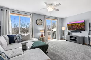 20116 Holister Ln, Lakeville, MN 55044 - Photo 3