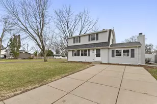 1948 Lakeaires Blvd, White Bear Lake, MN 55110 - Photo 3