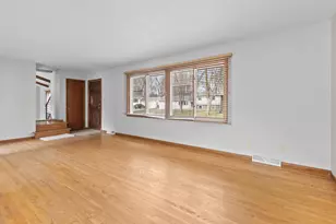 1948 Lakeaires Blvd, White Bear Lake, MN 55110 - Photo 11