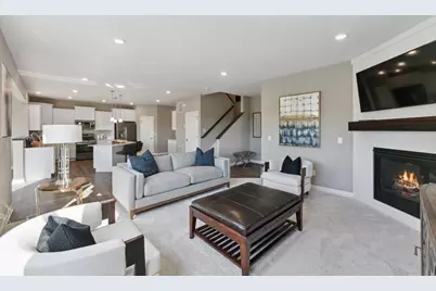 10888 Hemingway Avenue S, Cottage Grove, MN 55016 - Photo 5