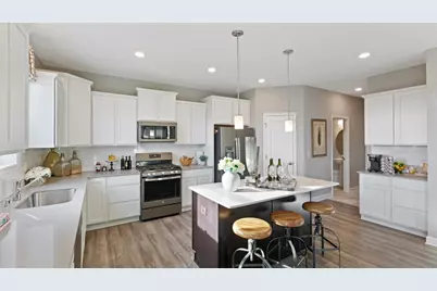 10888 Hemingway Avenue S, Cottage Grove, MN 55016 - Photo 3