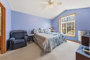 15215 Greenhaven Way, Burnsville, MN 55306 - Photo 19