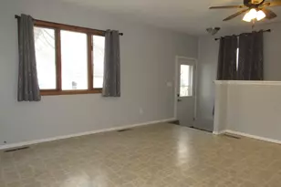 302 W 5th Ave, Lakefield, MN 56150 - Photo 15