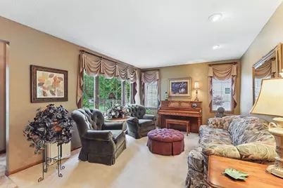 2657 Valley View Lane, New Brighton, MN 55112 - Photo 9