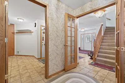 7708 82nd Avenue N, Brooklyn Park, MN 55445 - Photo 23