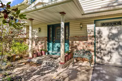 7708 82nd Avenue N, Brooklyn Park, MN 55445 - Photo 3