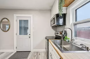 1259 Hewitt Ave, Saint Paul, MN 55104 - Photo 13