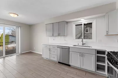 14510 Wellington Road, Minnetonka, MN 55391 - Photo 13