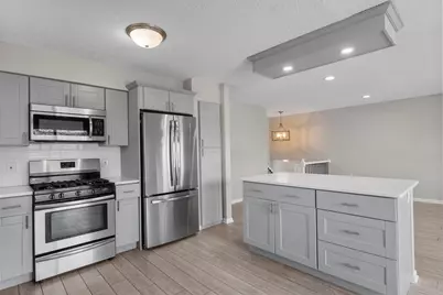 14510 Wellington Road, Minnetonka, MN 55391 - Photo 9