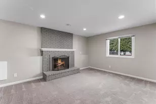 14510 Wellington Rd, Minnetonka, MN 55391 - Photo 25