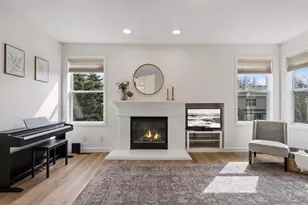 7684 Fountain Ln N, Maple Grove, MN 55311 - Photo 9