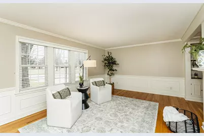 621 10th Street SW, Rochester, MN 55902 - Photo 5