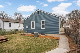 2735 McNair Dr N, Robbinsdale, MN 55422 - Photo 27