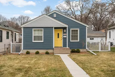 2735 McNair Drive N, Robbinsdale, MN 55422 - Photo 1