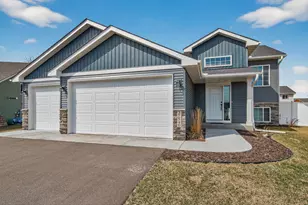 37540 Greenwich Ct, North Branch, MN 55056 - Photo 3