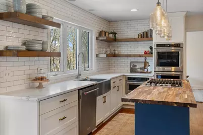 51 Choctaw Circle, Chanhassen, MN 55317 - Photo 17