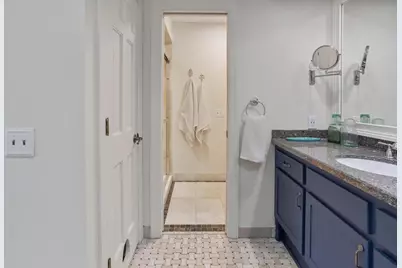 51 Choctaw Circle, Chanhassen, MN 55317 - Photo 35