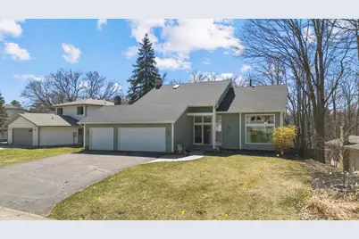 51 Choctaw Circle, Chanhassen, MN 55317 - Photo 1