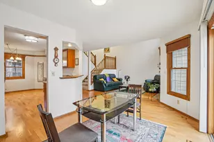 1646 Rose Hill Cir, Saint Paul, MN 55108 - Photo 9