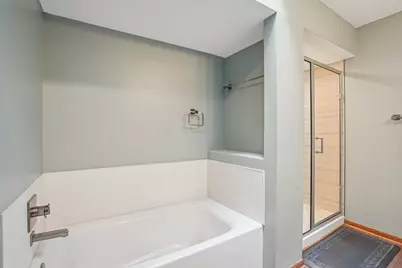 1646 Rose Hill Circle, Saint Paul, MN 55108 - Photo 21