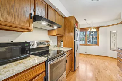 1646 Rose Hill Circle, Saint Paul, MN 55108 - Photo 13