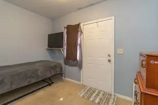 856 Sherburne Ave, Saint Paul, MN 55104 - Photo 19